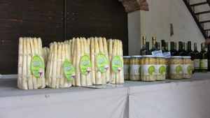 Asparago bianco fresco